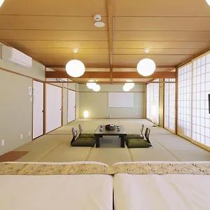 https://large-2-bedroom-apartment-for-12people.hotelsinhiroshima.com